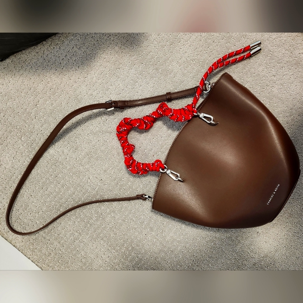 Charles & Keith Bucket Bag - Picture 2 of 4